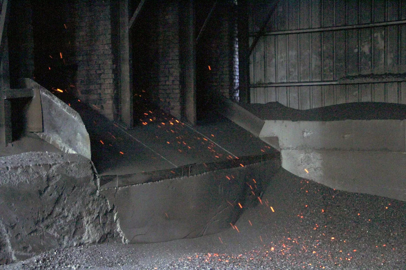 Rotary kiln detail for carbon additive production